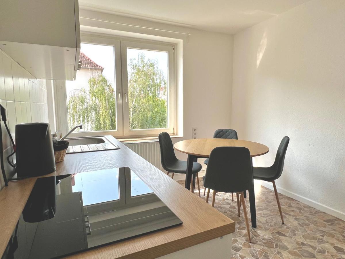 Doppelbett Unterkunft Vahrenwald-List Hannover Esterno foto