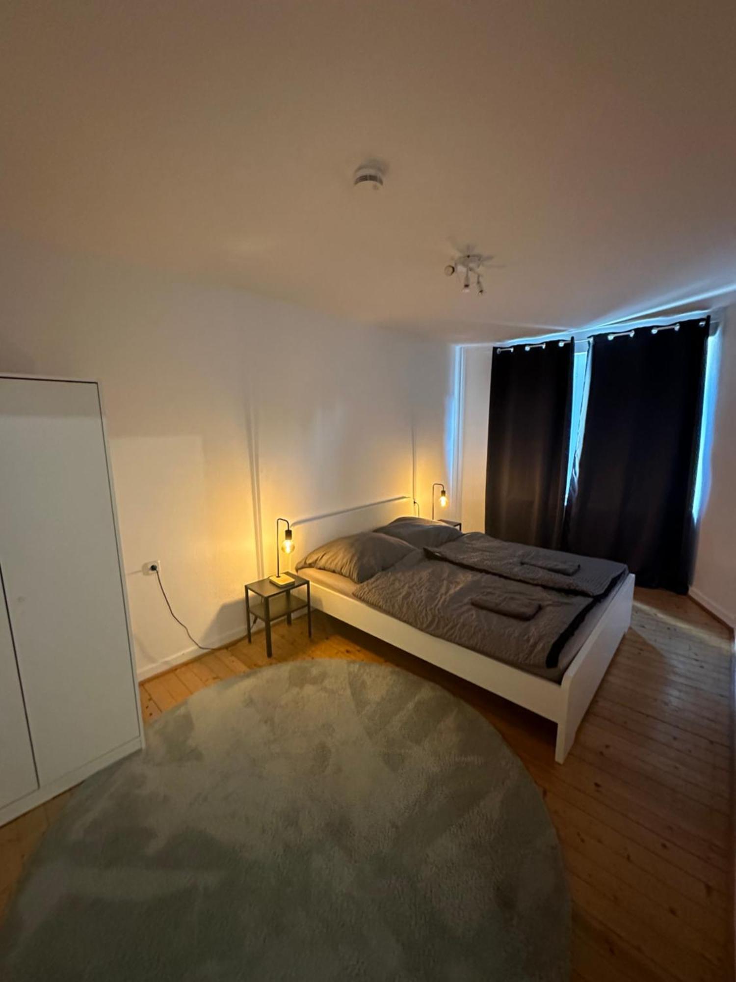 Doppelbett Unterkunft Vahrenwald-List Hannover Esterno foto