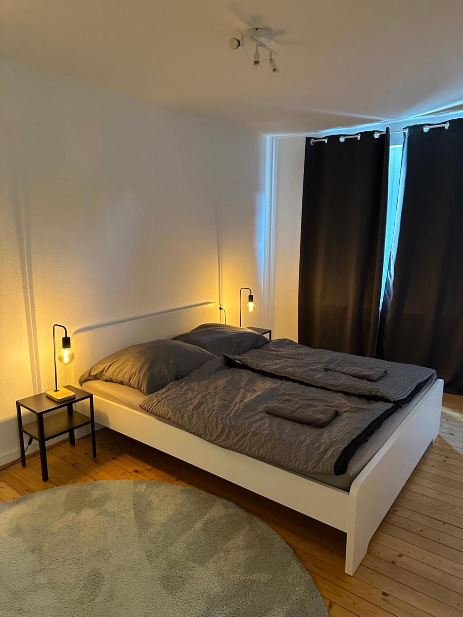 Doppelbett Unterkunft Vahrenwald-List Hannover Esterno foto
